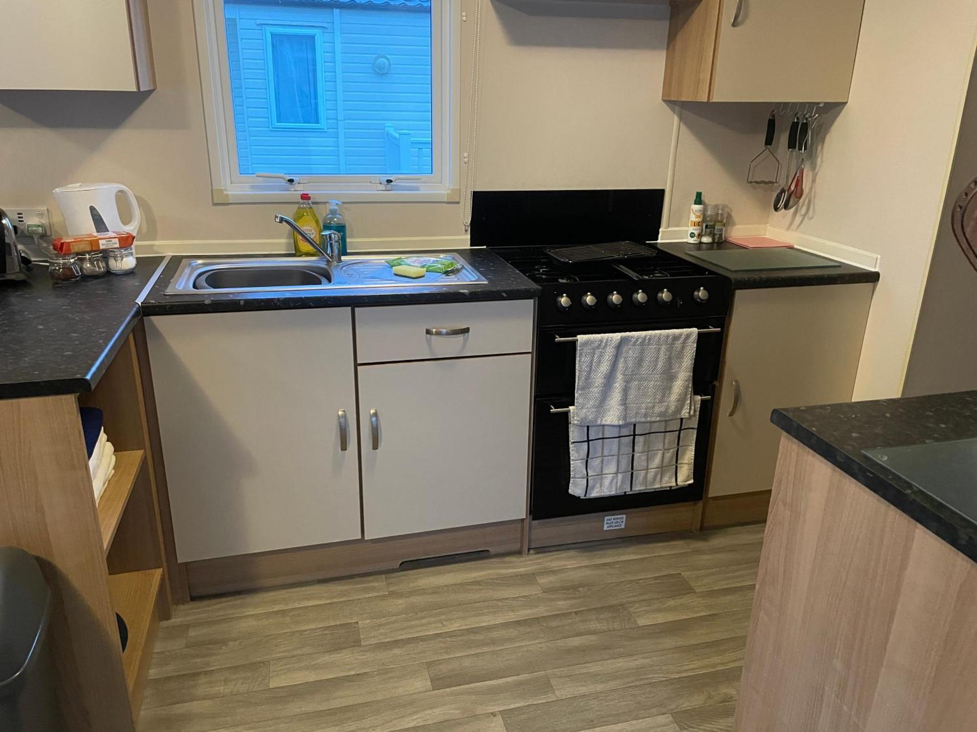 Rockley Park Private Holiday Homes Poole Exteriör bild