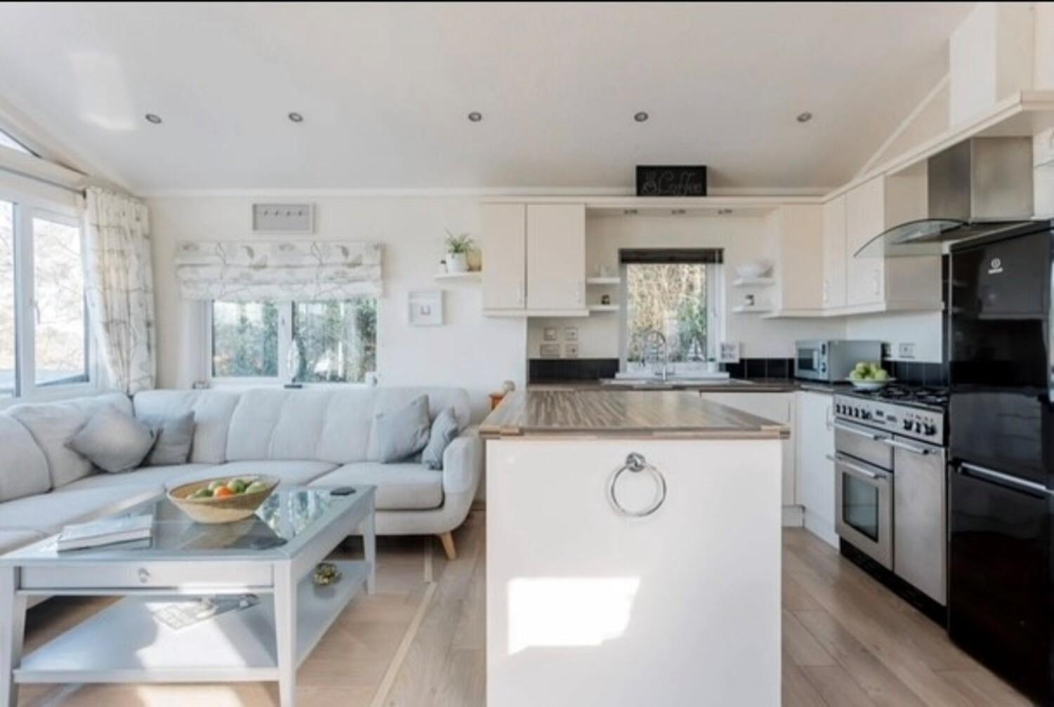Rockley Park Private Holiday Homes Poole Exteriör bild